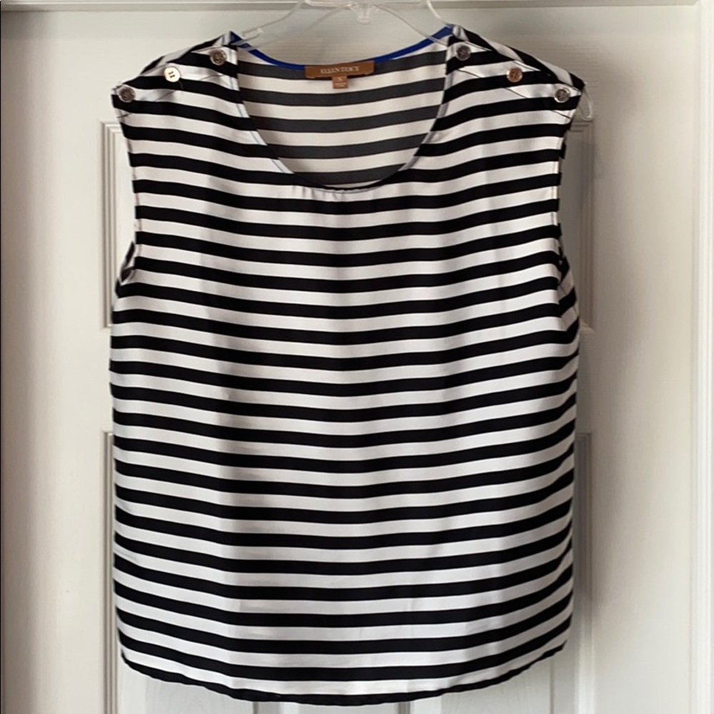 Ellen Tracy Short sleeve top/ blouse